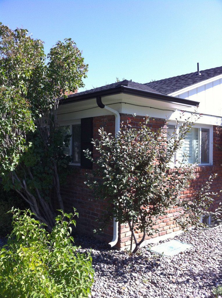 Seamless rain gutter installation in South Meadows, Reno, NV